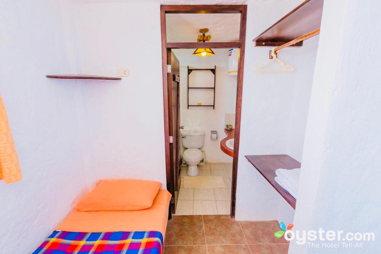 Hotel Smiling Crab Canoas de Punta Sal Exterior foto